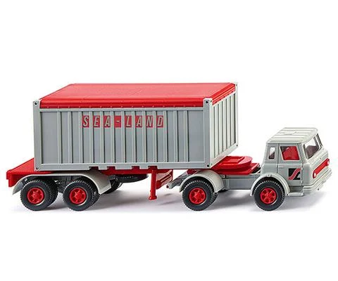 Sealand - International Harvester Truck with 20 Container Trailer