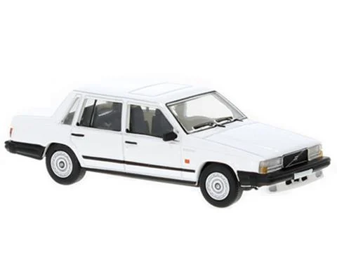 1984 Volvo 740 in White - PCX87