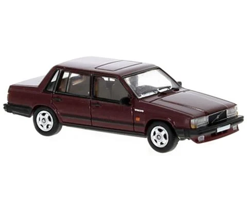 1984 Volvo 740 in Metallic Dark Red - PCX87