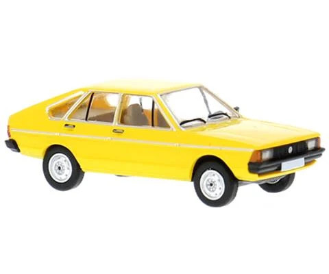 1977 Volkswagen Passat B1 in Yellow - PCX87