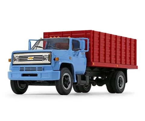 1970s Chevrolet C65 Grain Truck with Corn Load in Baby Blue and Red - FIRST GEAR
