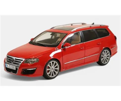 Volkswagen Passat R36 in Tornado Red - NZG
