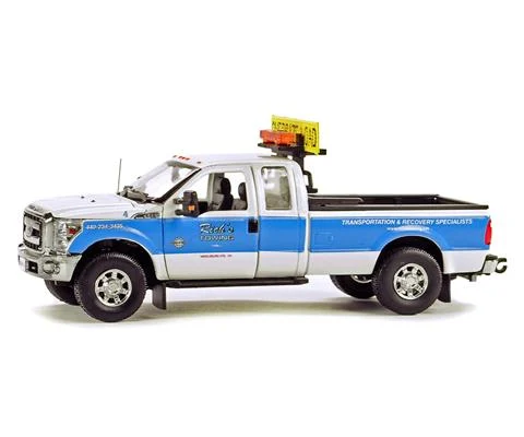 Richs Towing - Ford F250 XLT Pickup with Super Cab 8 Bed and Rack