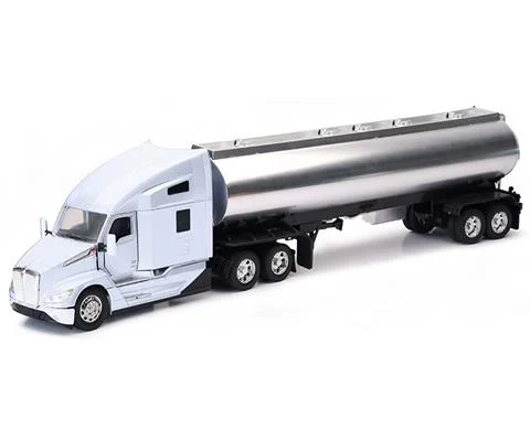 Kenworth T680 Cab in White with Chrome Oil Tanker Trailer - NEW-RAY