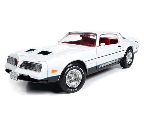 1977 Pontiac Firebird Formula in Cameo White - AMERICAN MUSCLE