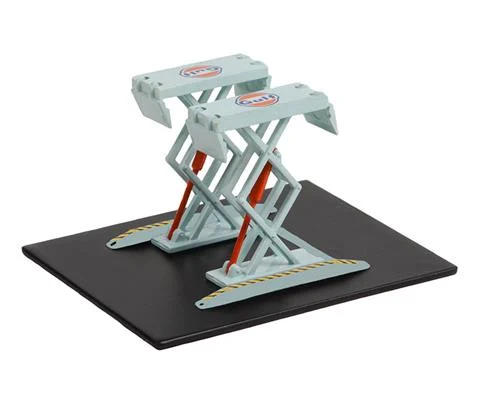 Gulf Oil - Automotive Double Scissor Lift