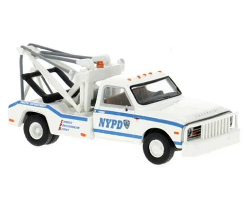 NYPD - 1968 Chevrolet C 30 Wrrecker
