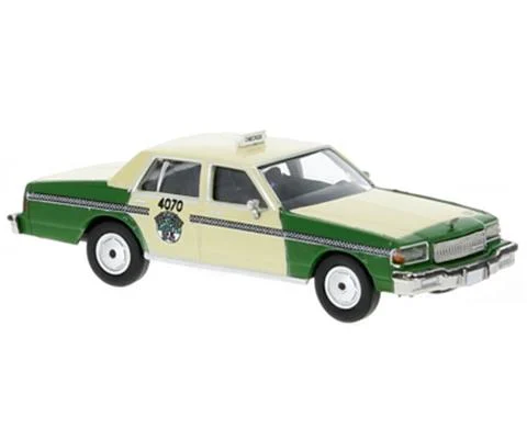 Chicago Cab -1987 Chevrolet Caprice in Dark Green and Yellow
