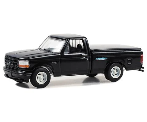 1994 Ford F-150 SVT Lightning Pickup with Tonneau Bed Cover in Black