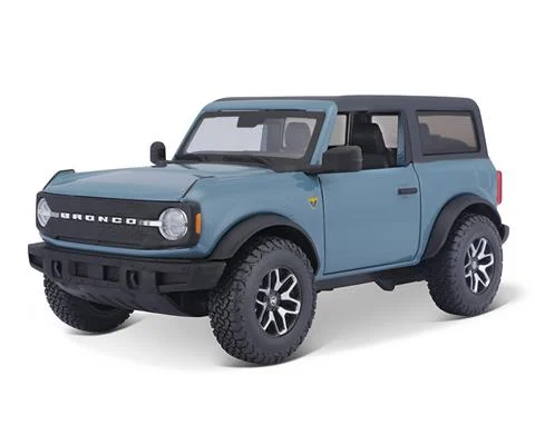 2021 Ford Bronco Badlands Two Doors in Blue - MAISTO