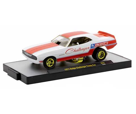 Mopar - 1971 Dodge Challenger Funny Car in White and Red with Gold Frame Rims and Accents