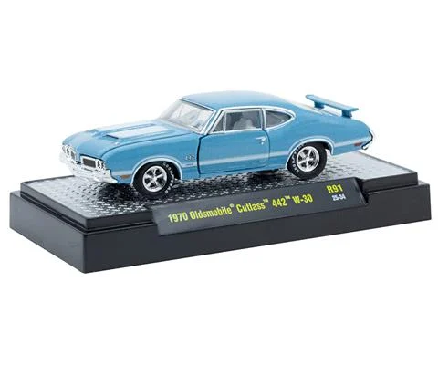 1970 Oldsmobile Cutlass 442 W-30 in Light Blue