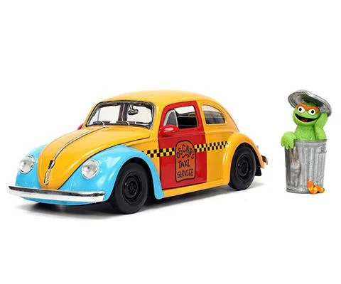 Oscars Taxi Service - 1959 Volkswagen Beetle with Oscar the Grouch Diecast Figure