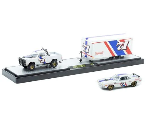 1974 Dodge W200 Power Wagon and 1971 Plymouth HEMI Cuda 71 in Enclosed Trailer in White with Red and Blue - M2MACHINES