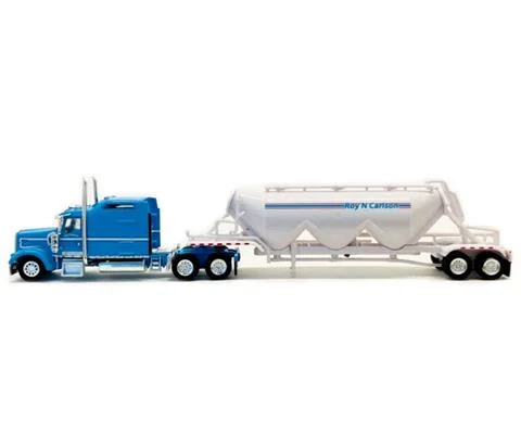 Roy N Carlson - Kenworth W900 with Dry Bulk Tanker