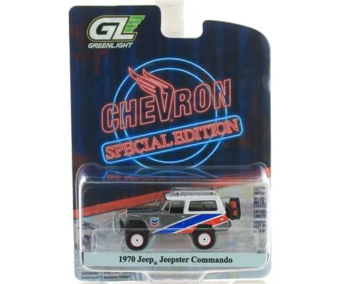 Chevron - 1970 Jeep Jeepster Commando with Off-Road Parts