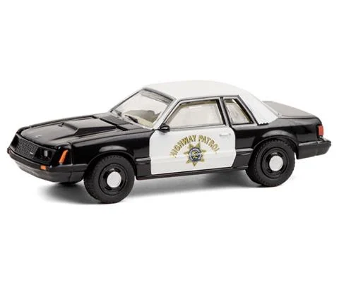 California Highway Patrol - 1982 Ford Mustang SSP