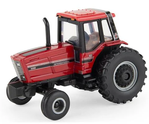 International Harvester 3288 Tractor - ERTL