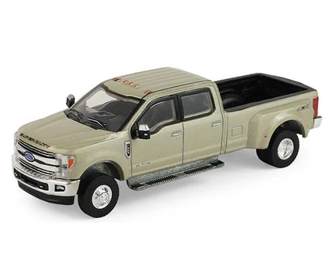 2018 Ford F-350 in White Gold