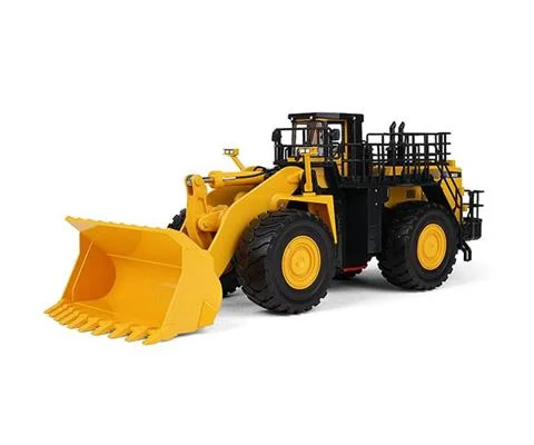 Komatsu WA900-3 Wheel Loader