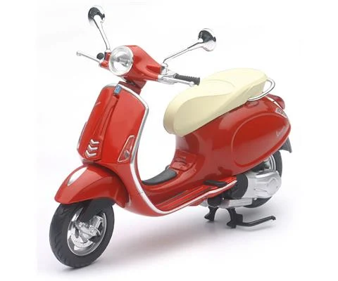 Vespa Primavera Scooter in Red - NEW-RAY