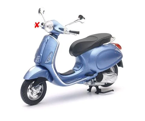 Vespa Primavera in Blue - NEW-RAY