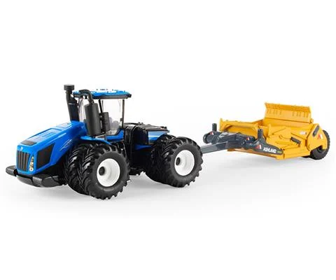 New Holland T9 700 Tractor with Ashland 2811E Scraper - ERTL
