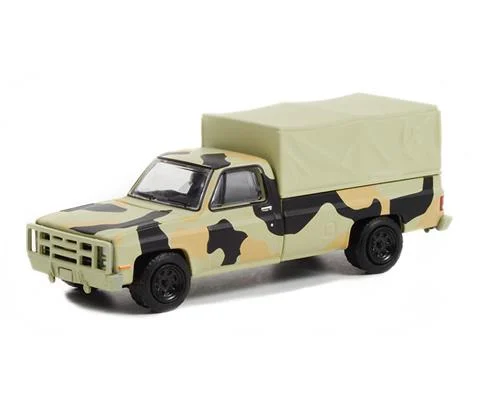 1984 Chevrolet M1008 CUCV Pickup in Camouflage with Cargo Cover - GREENLIGHT