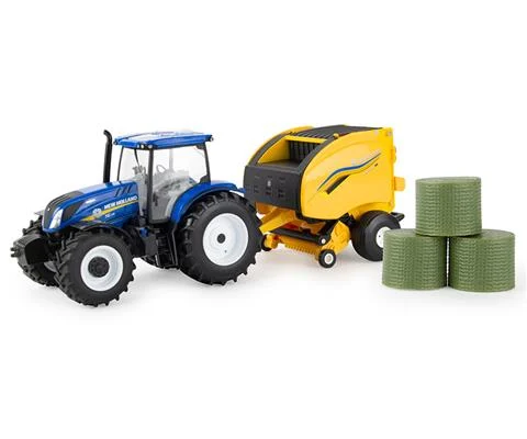 New Holland T6 175 Tractor and 561 Round Baler with Bales - ERTL
