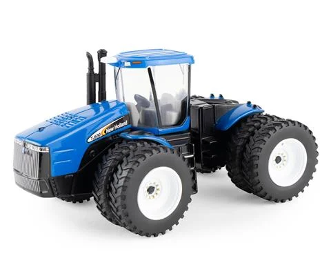 New Holland TJ530 Tractor with Duals - ERTL