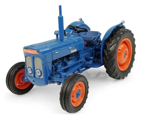 1962 Fordson Super Dexta Tractor - UNIVERSAL HOBBIES