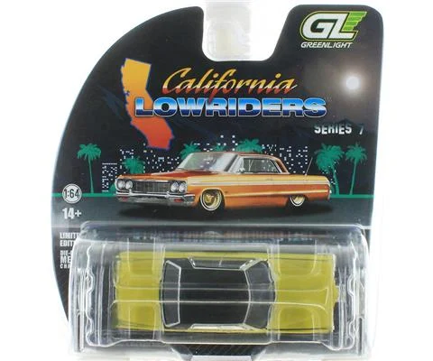 1971 Cadillac Sedan Deville Lowrider in Gold Metallic - Mispack