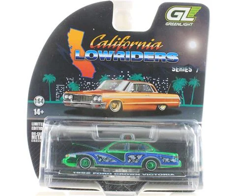 1992 Ford Crown Victoria Lowrider in Green Chrome with Lightbar - GREENLIGHT