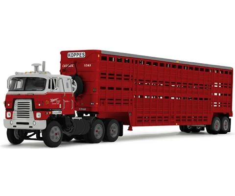 International TranStar COE hauling a 45 Wilson Vintage Livestock Trailer - DCP