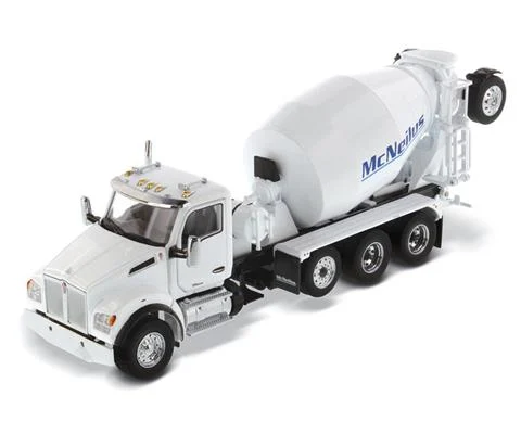 McNeilus - Kenworth T880 SBFA with McNeilus Bridgemaster Concrete Mixer