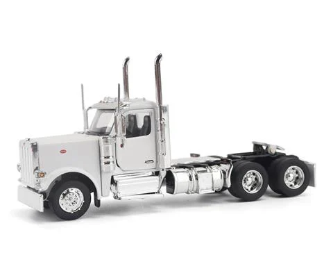 Peterbilt Model 589 131 BBC Day Cab Configuration Tandem-Axle Semi
