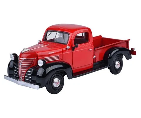 1941 Plymouth Pickup in Red - MOTORMAX