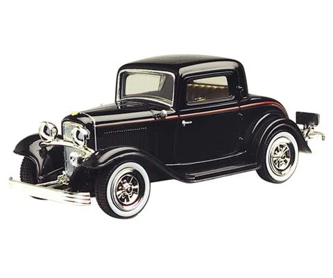 1932 Ford Coupe in Black - MOTORMAX