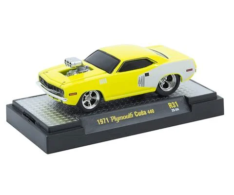 1971 Plymouth Cuda 440 in Yellow with Black Accents - M2MACHINES