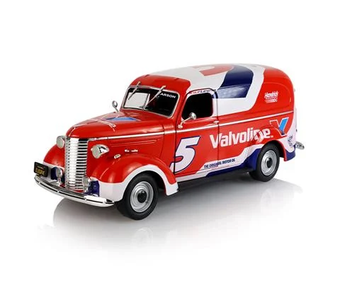 Hendrick Motorsports - 1939 Chevy Panel Van - 2025 No 5 Valvoline Design in Red and White