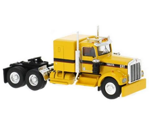 CAT - 1977 Kenworth W 900 Sleeper - Cab Only