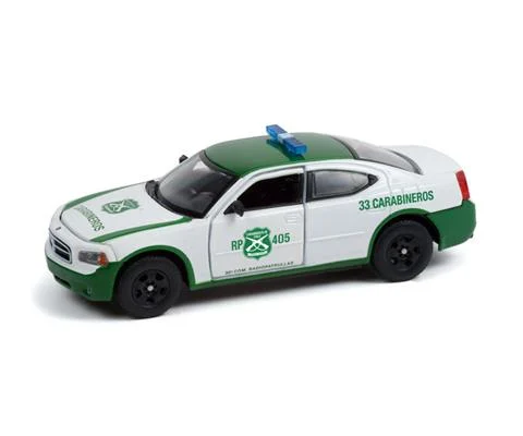 Carabineros de Chile - 2006 Dodge Charger Police in White and Green