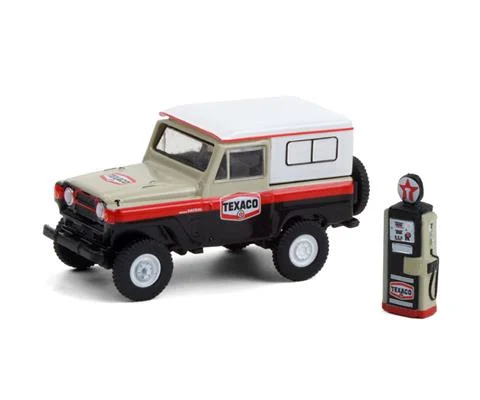 Texaco - 1967 Nissan Patrol with Vintage Texaco Gas Pump