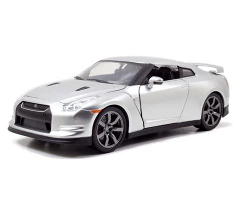 Brians 2009 Nissan GT-R R35 in Silver - Fast and Furious
