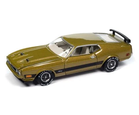 1973 Ford Mustang Mach 1 in Bright Green Poly - AUTO WORLD