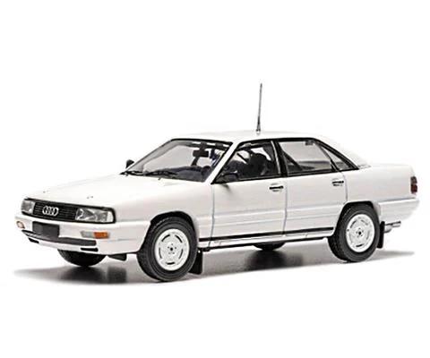 1989 Audi 200 C3 Quattro in White - IXO MODELS