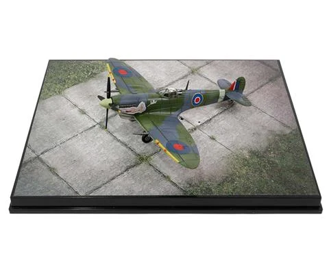 Mk IX MK 210 - British Supermarine Spitfire Tolly Hello Guns Lundquist Test Pilot