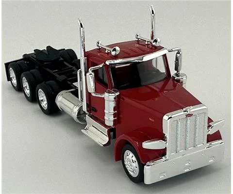 Peterbilt 589 3-Axle Day Cab in Red