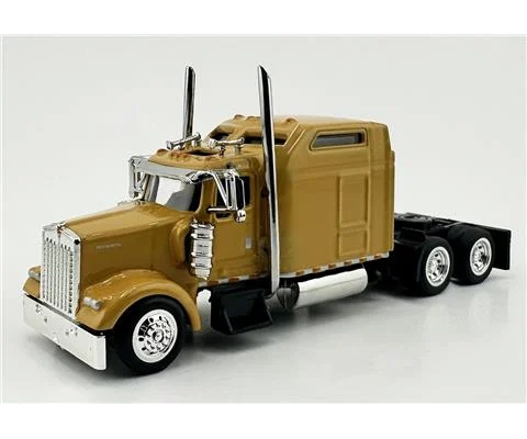 Kenworth W900L 2-Axle Sleeper Cab in Yellow