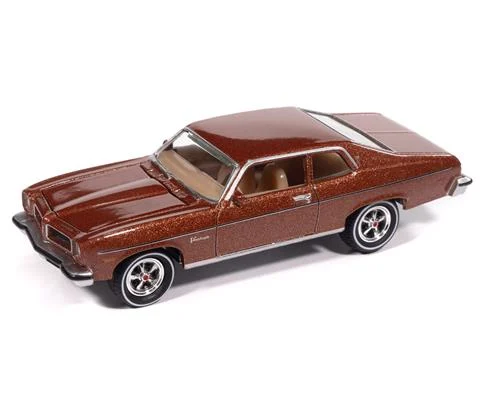 1974 Pontiac Ventura in Fire Coral Bronze - JOHNNY LIGHTNING